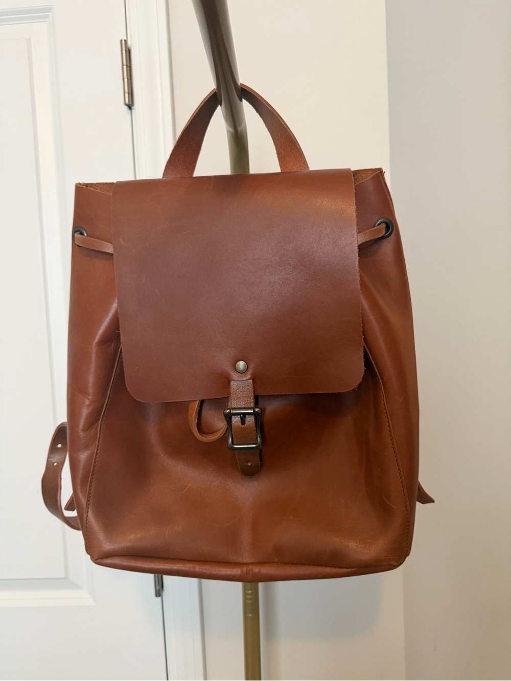 Men's Brown Leather Backpack - Classic Structured Carry